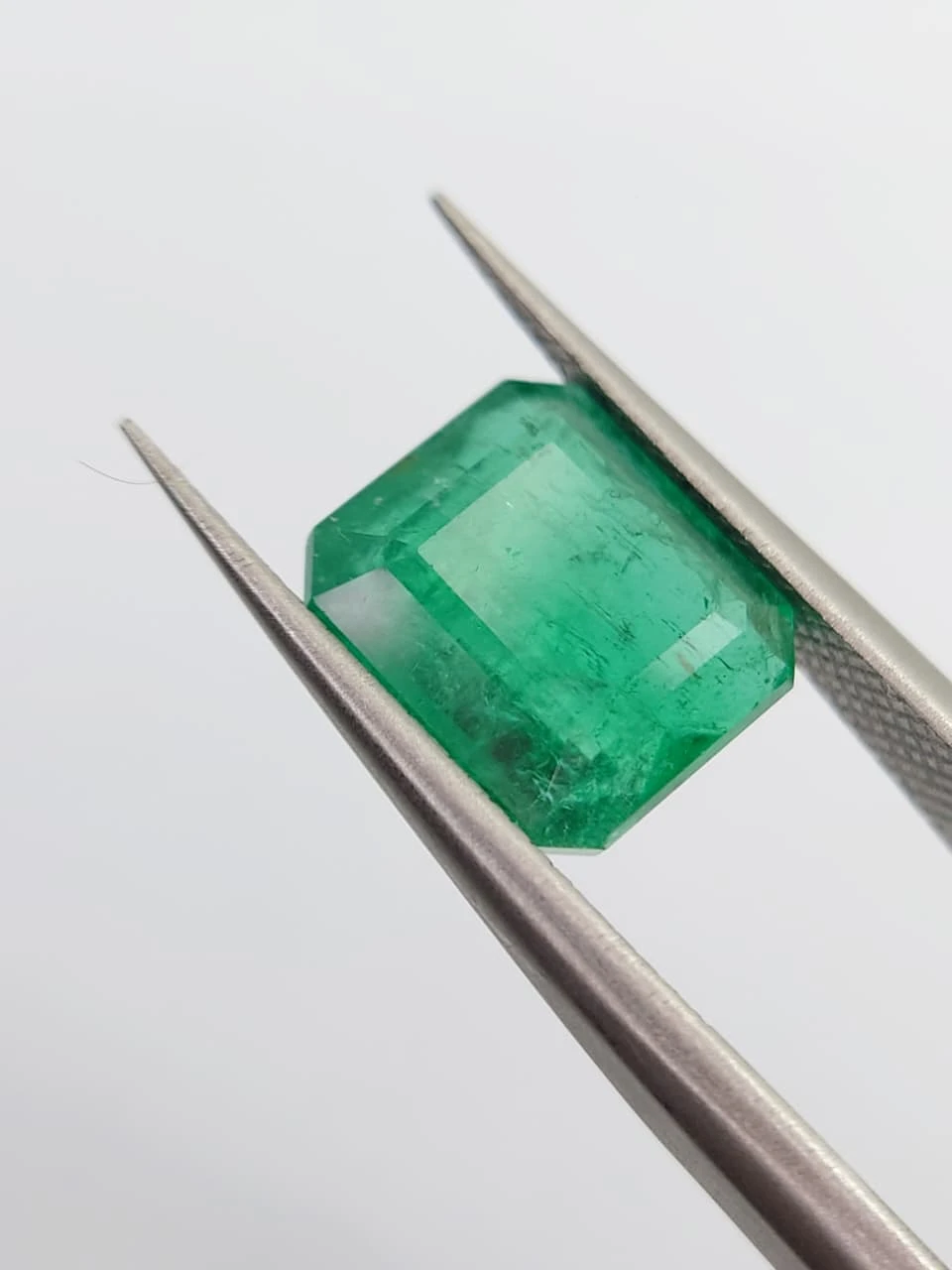 4.29ct Natural Saturated Panjshir Emerald from Afghanistan — view 2